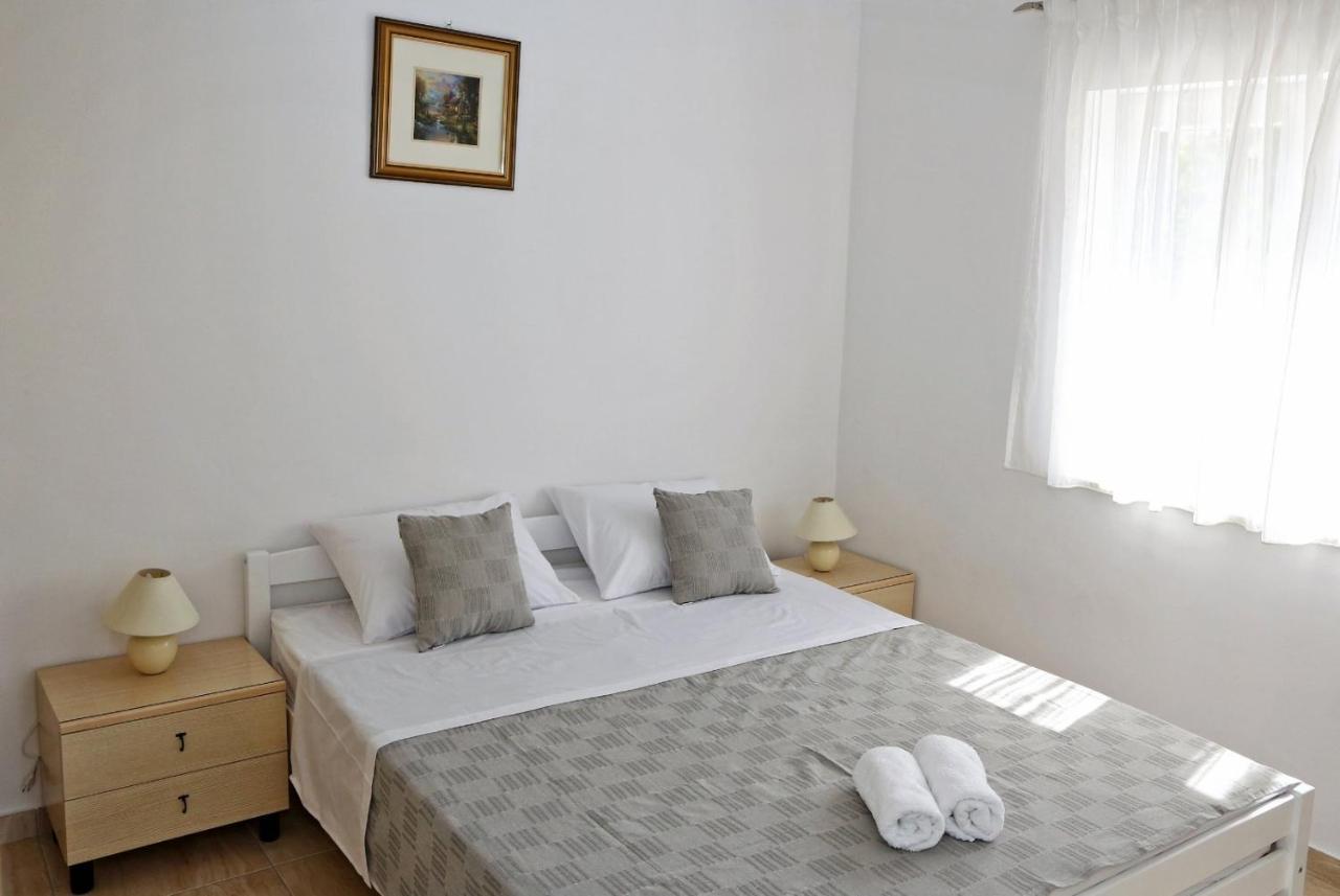 Apartmani Cili Miletici Exterior photo